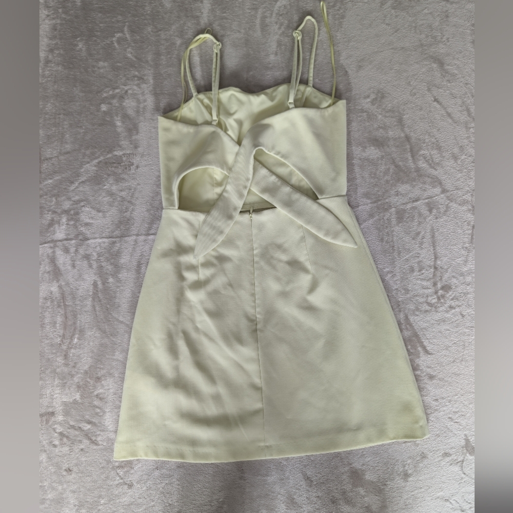 French Connection Whisper Light Yellow Tie  Open Back Mini Dress Sz 2 Pastel image 7